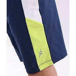 Pine Active Quick Dry Shorts Solid - Blue Green