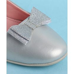 Pine Kids Bellies With Bow Applique & Velcro Closure - Silver