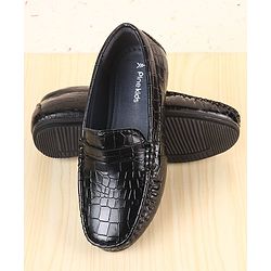 Pine Kids Slip On Loafer Shoes - Brown