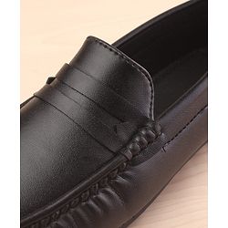 Pine Kids Slip On Round Toe Party Wear Loafers - Brown
