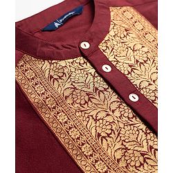 Pine Kids Woven Full Sleeves Kurta & Pyjama Set with Floral Print in Maroon