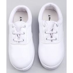 Pine Kids School Shoes - White
