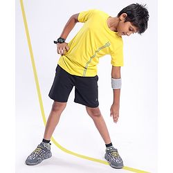 Pine Active Half Sleeves Numeric Print T Shirt - Green Blue - Yellow