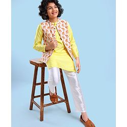 Pine Kids Full Sleeves Kurta Pyjama Set with Camel Printed Nehru Jacket & Mask - Light Yellow