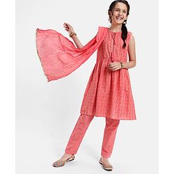 Pine Kids Sleeveless Printed Kurti Churidar Set With Dupatta- Pink