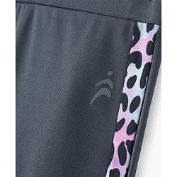 Pine Active Sleeveless High Stretch Sports Bra & Leggings Cheetah Pattern - Multicolour
