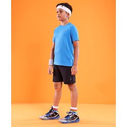 Pine Active Skin Friendly & Breathable Sportswear Half Sleeves T-shirt Solid - Blue