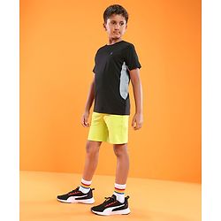 Pine Active High stretch Half Sleeves Solid T-Shirt with Breathable Side Mesh Panel - Black