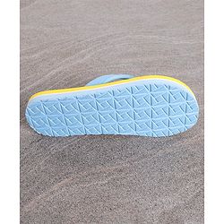 Pine Kids Flip Flops Disney Frozen Print - Yellow