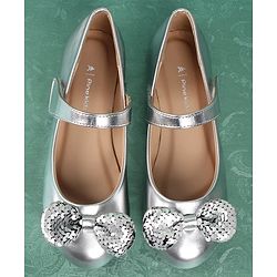 Pine Kids Bellies With Velcro Closure & Bow Applique - Silver