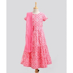 Pine Kids Half Sleeves Lehenga & Choli Set With Dupatta Bandhani Print- Pink