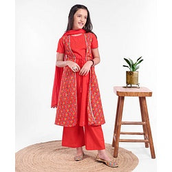 Pine Kids Half Sleeves Kurti And Churidar Set With Jacket- Red