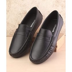 Pine Kids Slip On Round Toe Party Wear Loafers - Black