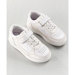 Pine Kids Velcro Closure Casual Shoes - White