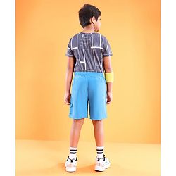Pine Active Solid Shorts With Pocket- Blue