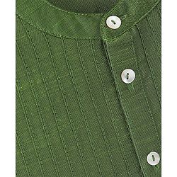 Pine Kids Full Sleeves Pintuck Kurta Pyjama Set Striped Design - Green
