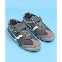 Pine Kids Velcro Closure Casual Shoes - Black