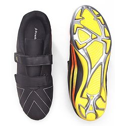 Pine Active Velcro Closure Soccer Shoes - Black