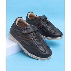 Pine Kids Textured Velcro Closure Casual Shoes - Brown