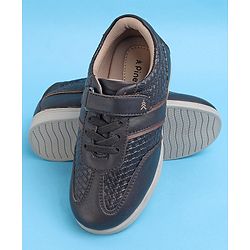 Pine Kids Textured Velcro Closure Casual Shoes - Brown