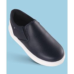 Pine Kids Solid Colour Slip On Casual Shoes - Blue