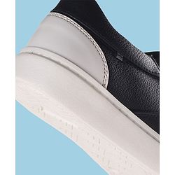 Pine Kids Solid Colour Slip On Casual Shoes - Blue