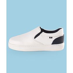 Pine Kids Solid Colour Slip On Casual Shoes - White