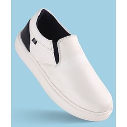 Pine Kids Solid Colour Slip On Casual Shoes - Blue