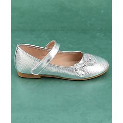 Pine Kids Velcro Closure Bellies with Bow Applique - Silver