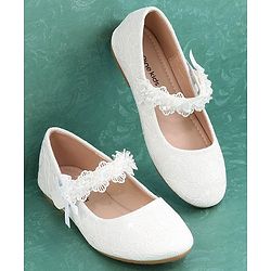 Pine Kids Velcro Closure Bellies with Flower Applique - White