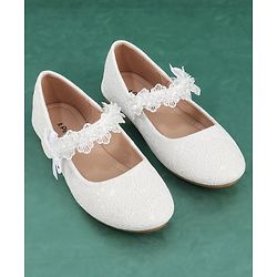 Pine Kids Velcro Closure Bellies with Flower Applique - White