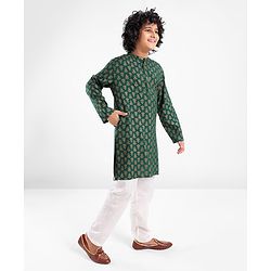 Pine Kids 100 % Cotton Woven Full Sleeves Foil Printed    Kurta & Pajama Set - Green