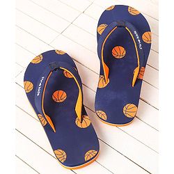 Pine Kids Flip Flops Football Print - Blue