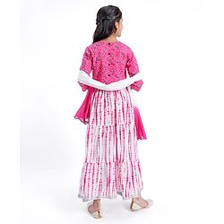 Pine Kids Cotton Three Fourth Sleeves Printed Choli & Tie Dye Lehenga Set- Pink