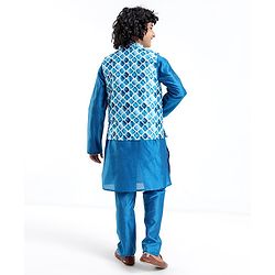 Pine Kids Full Sleeves Kurta Pyjama Set with Printed Bandi - Blue