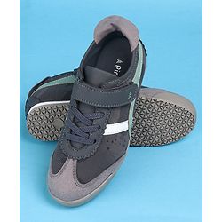 Pine Kids Velcro Closure Casual Shoes - Black