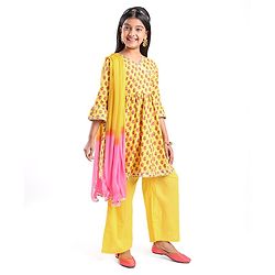 Pine Kids Cotton Woven Three Fourth  Sleeves Kurti & Salwar with Dupatta Floral Print - Yellow
