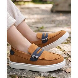 Pine Kids Slip On Casual Shoes - Brown
