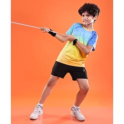 Pine Active Raglan Half Sleeves Sportswear T-Shirt With Abstract Print - Multicolor
