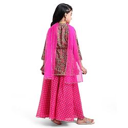 Pine Kids Full Sleeves Floral Detailing Choli with Foil Printed Lehenga Set with Dupatta - Pink