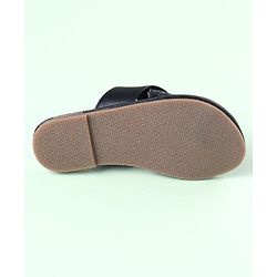 Pine Kids Slip On Ethnic Footwear - Black