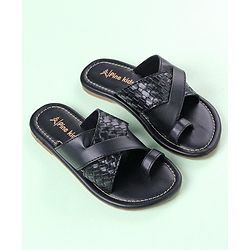 Pine Kids Slip On Ethnic Footwear - Black