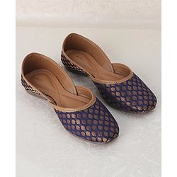 Pine Kids Ethnic Wear Mojaris - Orange