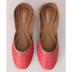 Pine Kids Ethnic Wear Mojaris - Pink