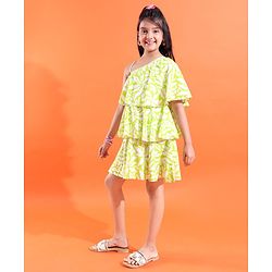 Pine Kids Woven Sleeveless Frock With Floral Print - Green