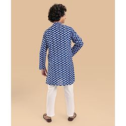 Pine Kids Cotton Woven Full Sleeves Printed Kurta Pyjama Set - Blue