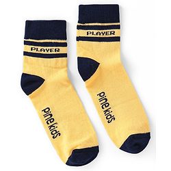 Pine Kids Knitted Silvadur Antimicrobial Ankle Length Text Design Socks Pack of 3 ( Color May Vary  )