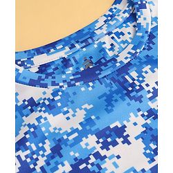 Pine Active Half Sleeves Pixel Printed T-shirt - Blue
