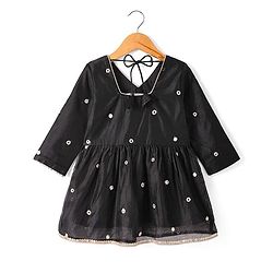 Pine Kids Woven Three Fourth Sleeves Mirror Embroidered Choli  & Floral Printed Lehenga Set with Dupatta - Black