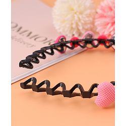 Pine Kids Hair Band with Hearts & Rounds Embellished Free Size - Pink